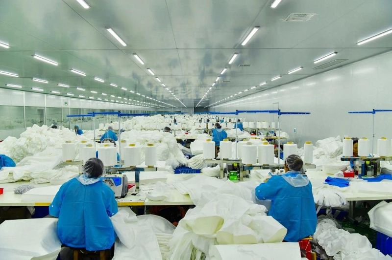 Safety Protective Disposable Isolation Gowns PP Nonwoven Lab Coat