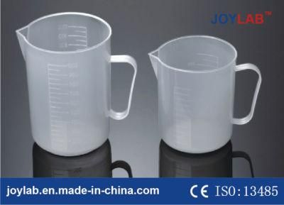 Plastic Measuring Cup with Handle