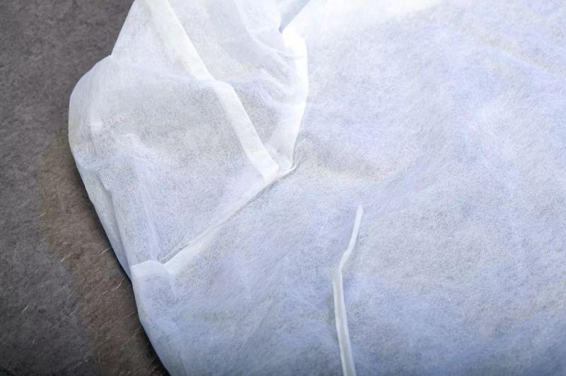 Disposable Medical Isolation Gown Low Price White PP Non-Woven Fabric 35g