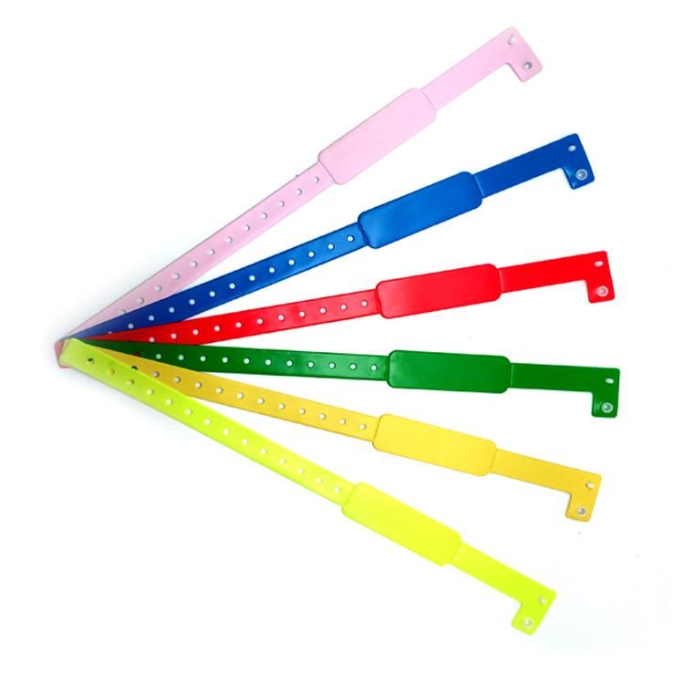 One off Use Face Wide Vinyl Material Wrist Band for Events with RFID