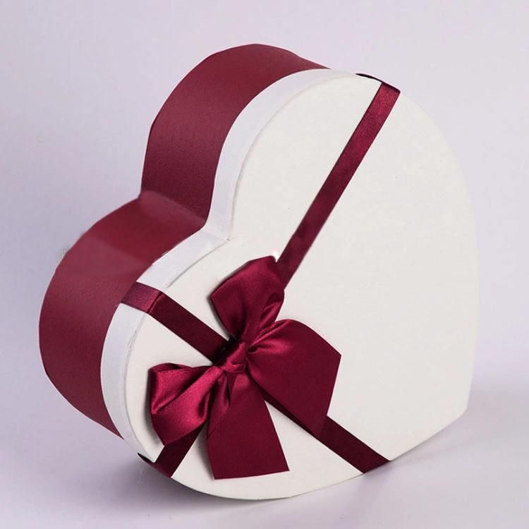 Wedding Favor Box Heart Shape Gift Box with Ribbon Tie