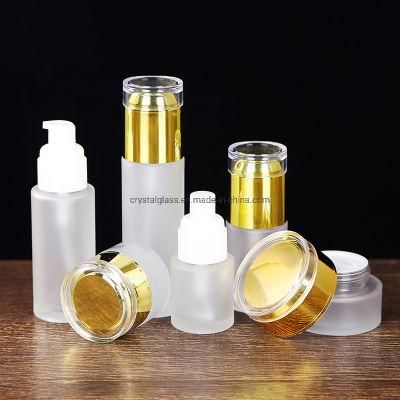 Cosmetic Frosted Spray and Lotion Glass Bottle with Golden Caps