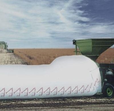 2.7m Silo Bag Export to Australia