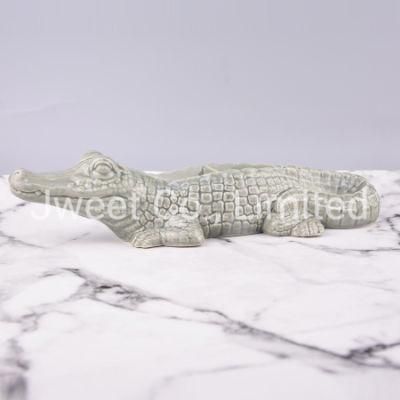 Wholesale Small 375ml Crocodile Shaped Liquor Tequila Ceramic Bottle