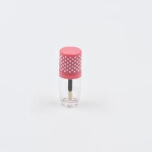 New Arrival Unique Screw Cap Empty Custom Made White Lipstick Tube with Matte Silver Sleeve