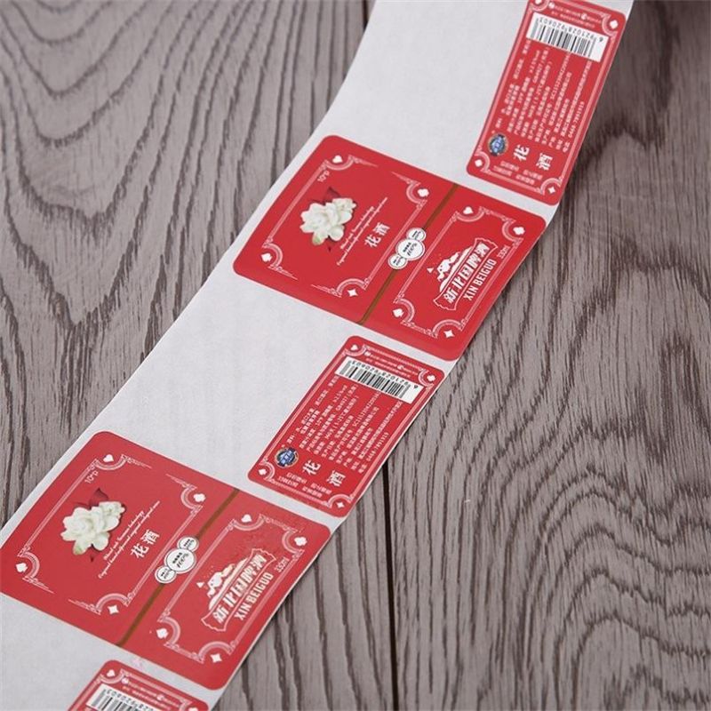 Factory Wholesale Stickers Roll Label Printing Custom Water Bottle Labels