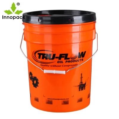 20L Black Plastic Buckets with Lids and Handles