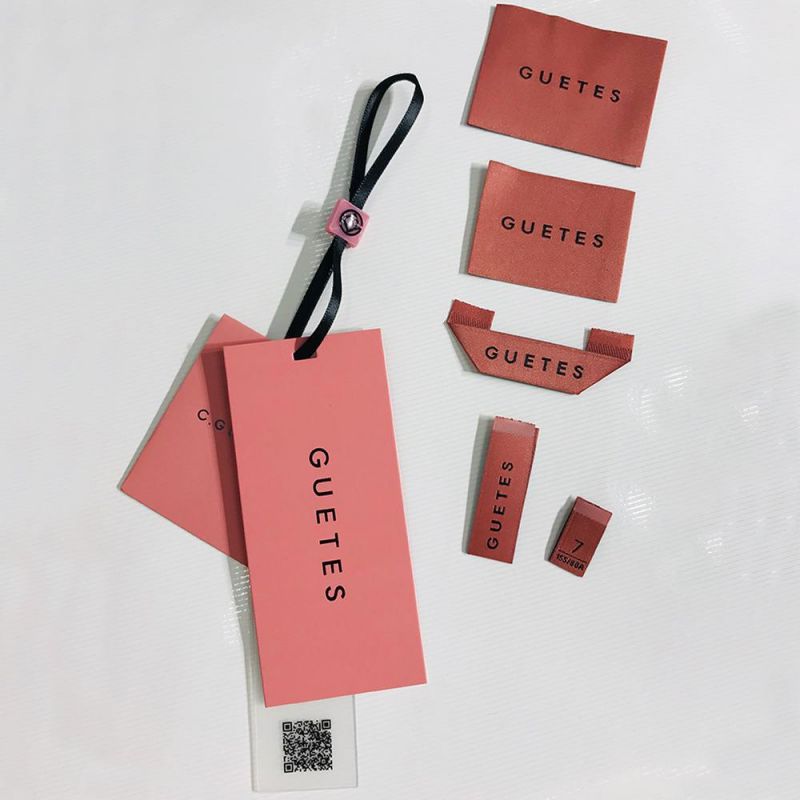 High Quality 400g Cardboard Printed Garment Shirt Paper Hang Tag for Clothing