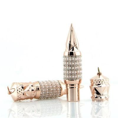 Cosmetic in Stock Lady Gift Gold Luxury Lipstick Packaging Container Lip Balm Tube with Chain