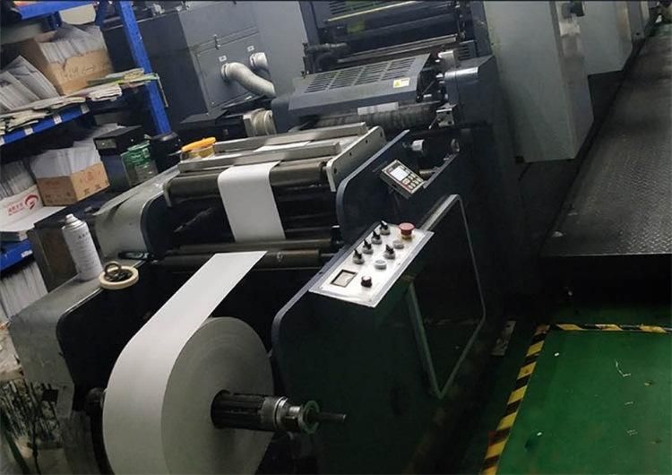 Factory Wholesale Stickers Roll Label Printing Custom Water Bottle Labels