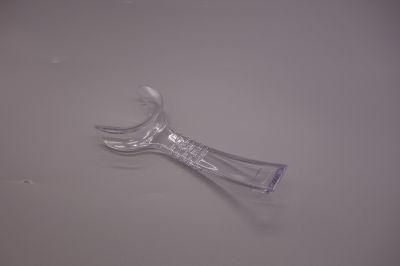 China Manufacturer Premium Quality Dental Autoclavable 121&ordm; C Cheek Retractor T Style Large Sizebig Curved Handle