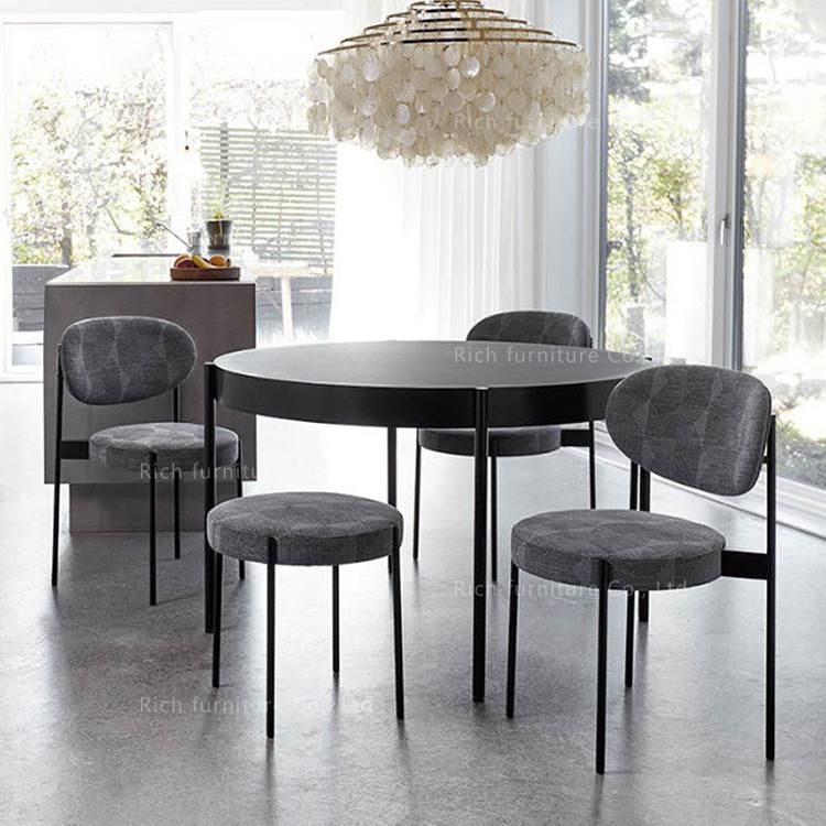 Modern European Sitting Fabric Upholstered Home Furniture Living Room Chair