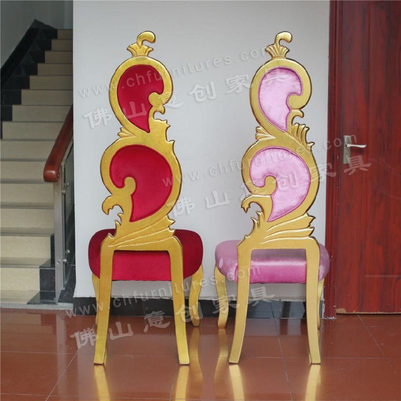 Luxury Golden Solid Wood Red Tufted Family Luxury Couple Chair Wedding Chair