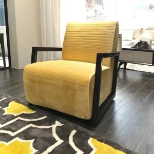 Yellow Leisure Chair for Home Furniture with Solid Wood Legs