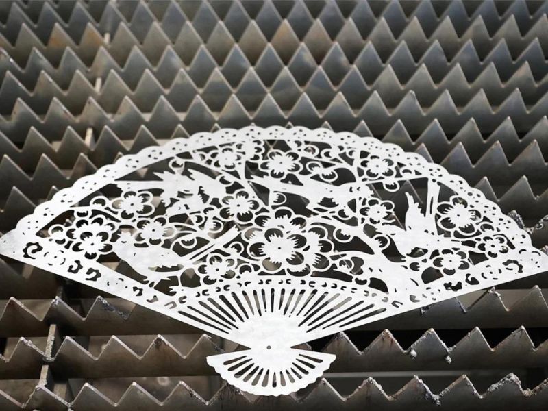 China Jinan Zpg CNC Fiber Laser Cutting Machine Sheet Metal with Stability Strongly One Belt and One Road