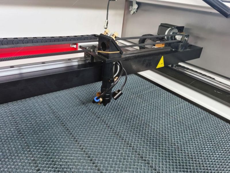 Flc1390 CNC Laser Engraver Cutter Machine CO2 80W 100W 180W