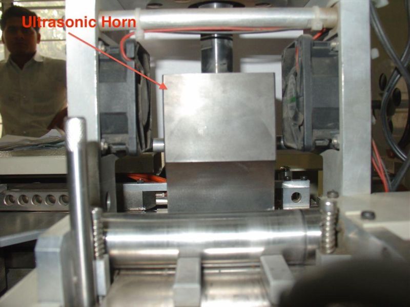 High Speed Ultrasonic Label Cutting and Folding Machinery (ALF-300H)
