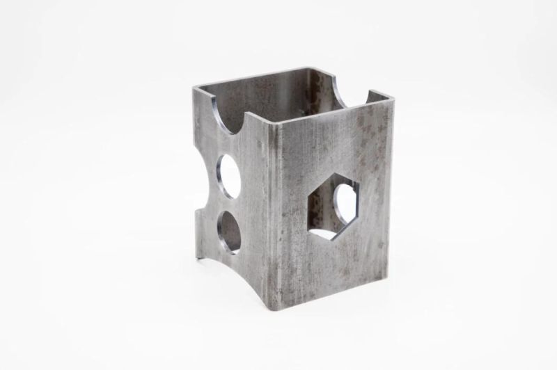 CNC Fiber Laser Tube Cutter / Pipe Metal Laser Cutting Machine/ Laser Cutting Machine Price for Metal Material Water Pipe Oil Pipe Line