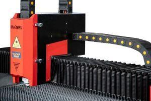 Wide Breadth Heavy Duty High Speed Laser Cutting Machine with Imported High-Precision Reducer