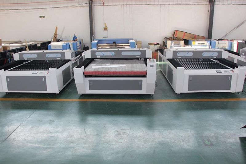 Laser Cutting Machine for Fabric Cloth Garments Leather Flc1626c