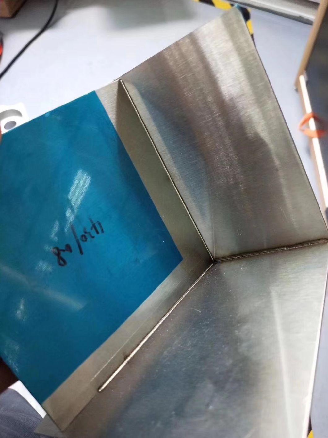 Low Price Three-Axis Automatic Continuous Metal Stainless Steel Copper Aluminum Fiber Laser Welding/Soldering Machine