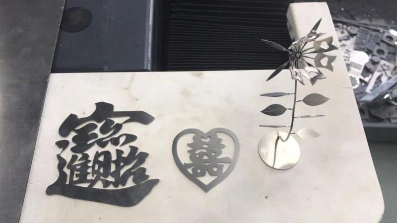 1000W 1500W 2200W 3300W 4000W 6000W 8000W 12000W 25000W Fiber Laser Cutting Machine Zpg Industry 3000*1500mm Sheet Metal 3D