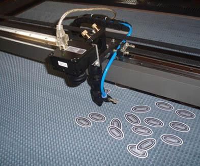 CNC Laser Cutting Machine Flc1390 with CCD Camera for Label Logo Advertising