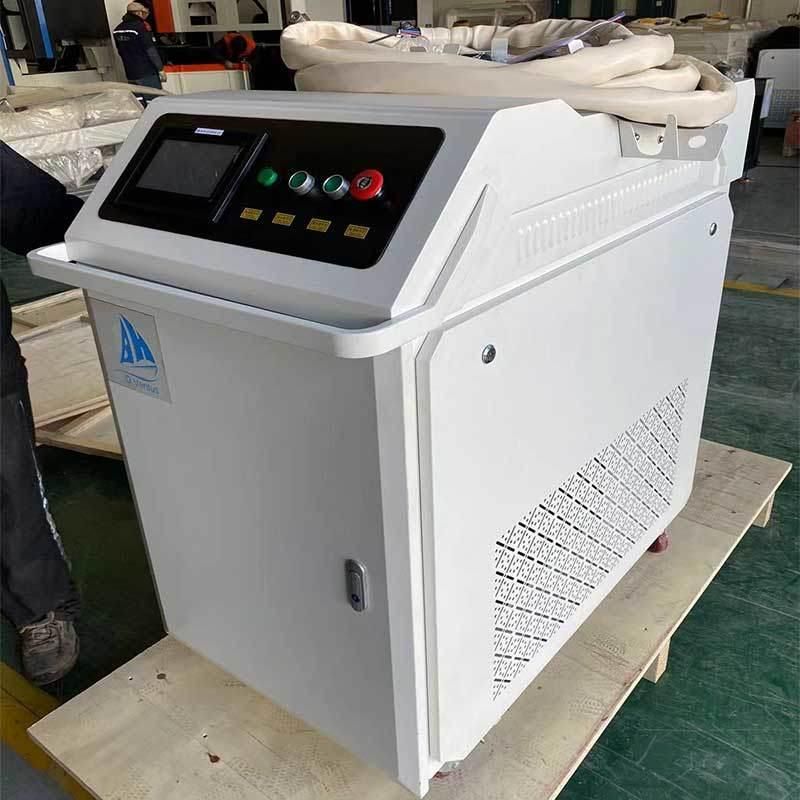 1kw 1.5kw 2kw Raycus Portable Laser Welder Machine for Metal