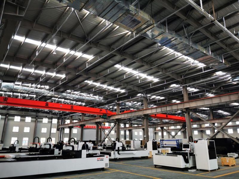 1000W 2000W 3000W Xtlaser Fiber Laser Cutting Machine with Exchange Table