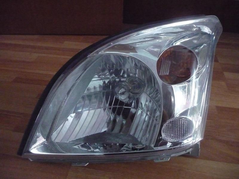 Wholesale Car Parts Head Lamp for Toyota Prado Fj120 2003 2004