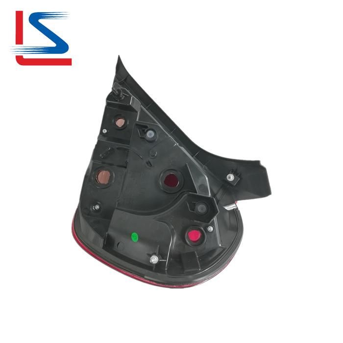 Auto Tail Lamp for Sunny 2003 Tail Lamp R 26550-8n725 L 26555-8n725 Rear Light 215-19h1
