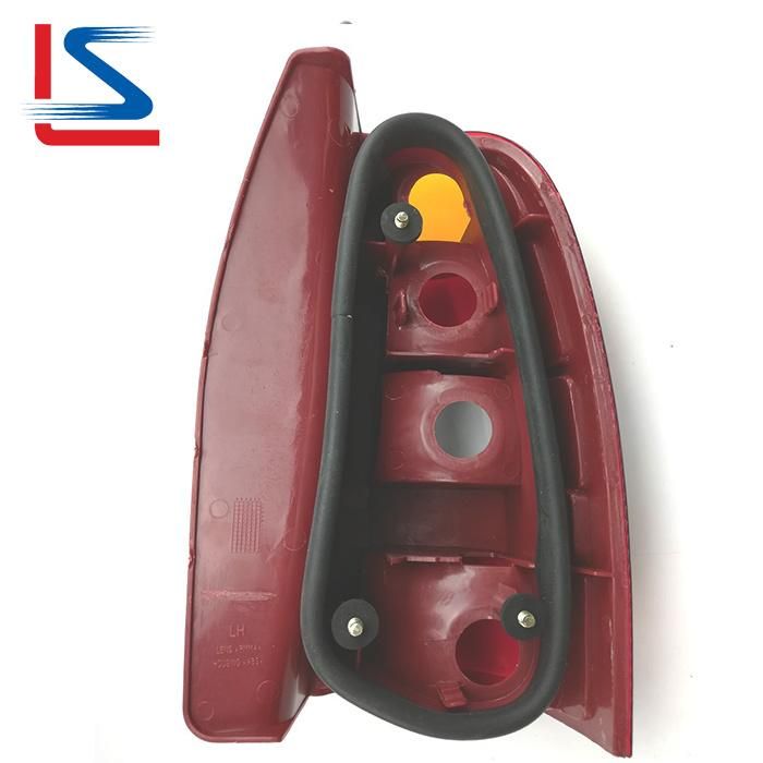 Auto Rear Light for FIAT Palio 5D Wagon 2002 0460263 661-1919 Tail Lamp