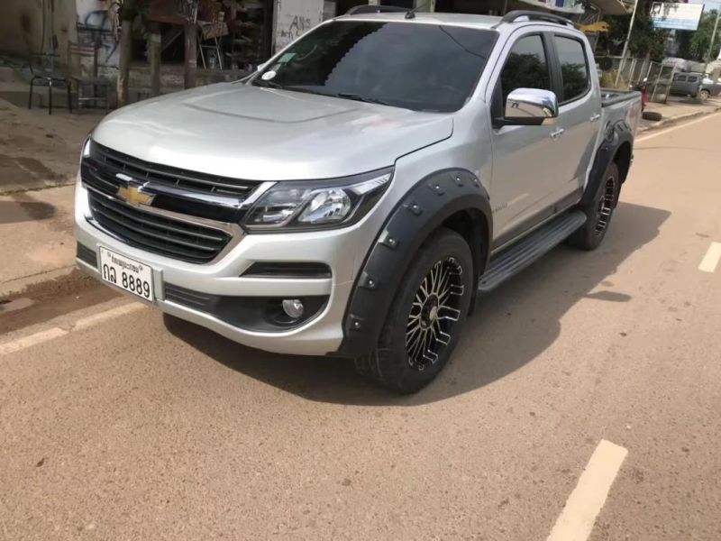 4X4 Pickup Car Accessories Car Wheel Fender for Colorado 2017~on