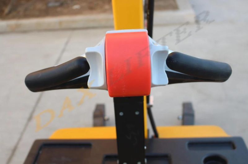 China Supplier Movable Lightweight Small Mini Crane with CE Approval