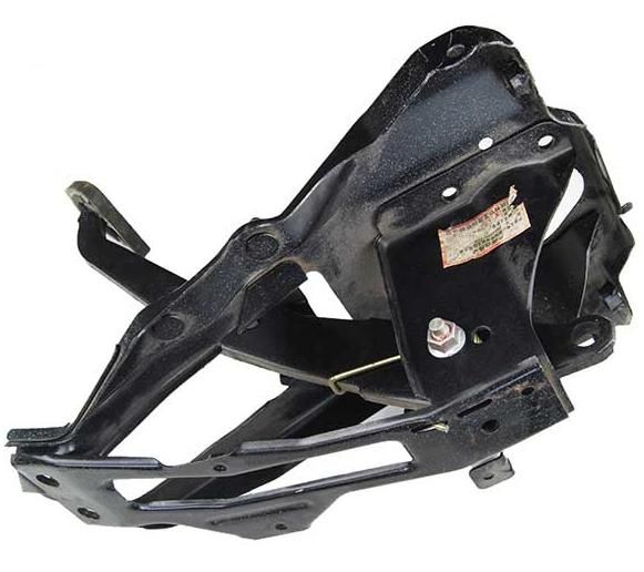 Genuine Parts Foot Brake Pedal for Isuzu 100p 4jb1