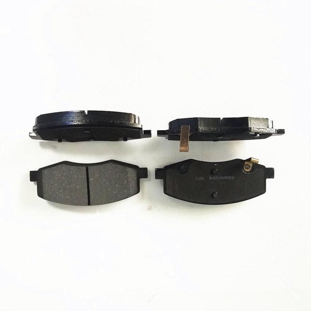 Automobile Parts Semi-Metallic Car Disc Brake Pads for Chery