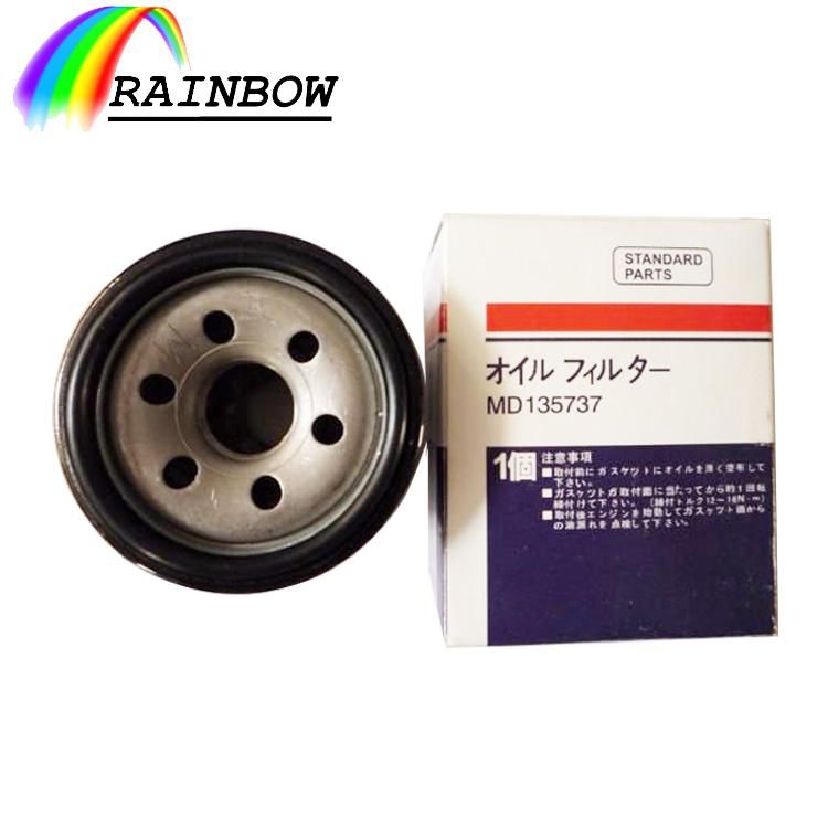 MD135737 Mz690070 Top Sell Original Packing Automatic Auto Oil Car Engine Filter for Mitsubishi