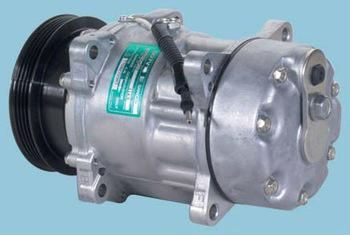 7V16 Auto AC Compressor for Volvo S40 / V40