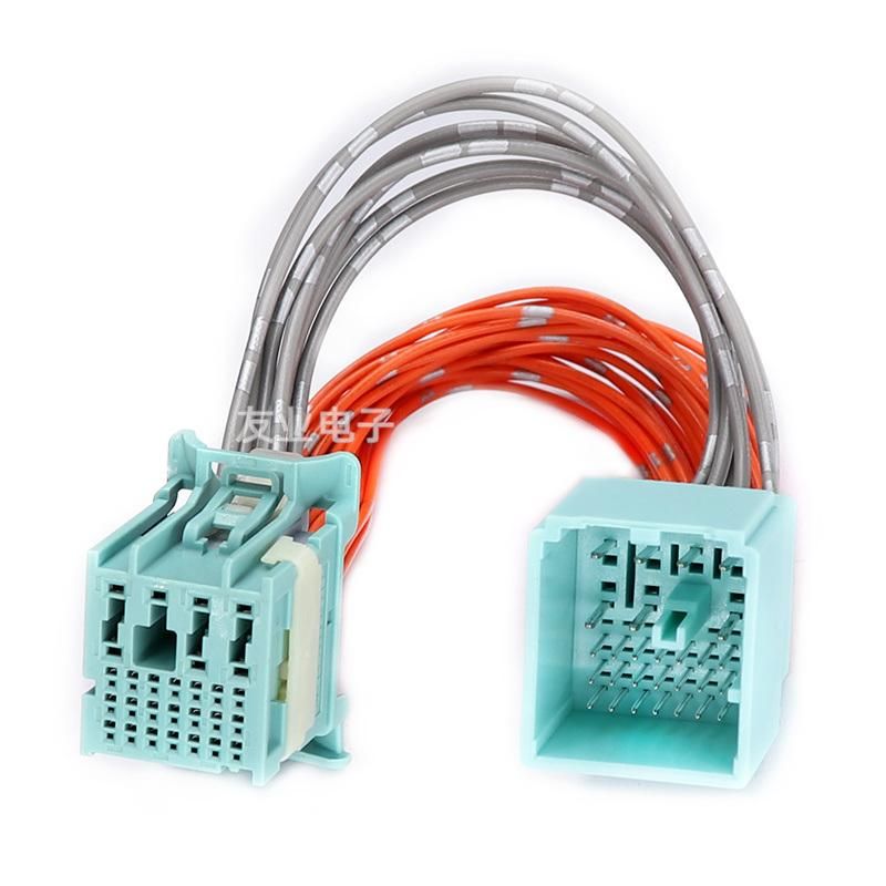 Molex 1600140002 28 Pin Female Light Green Auto Connector Wire to Wire Connector for Car