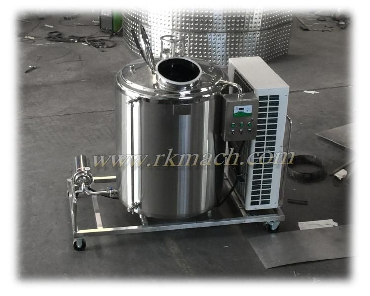 Cooling Tank for Fresh Milk 1000 Liter with Castors