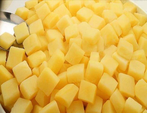 Hot Water Blanching Machinery Potato Blanching Precooking Boiling Machine