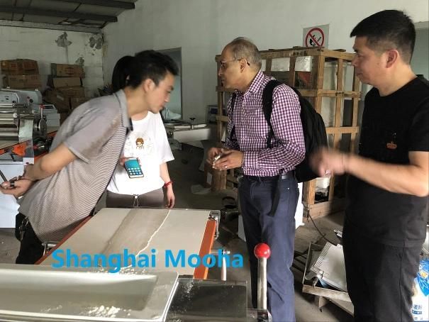 Bakery Pastry Shop Dough Sheeter Roller Dough Shaping Machine