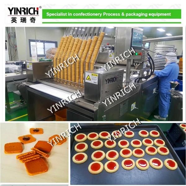 Chocolate Pie Making Machine Macarons Machinery Sandwiching Machine Chocolate-Coated Marshmallow Depositing on Biscuit (JXJ1000) with Ce ISO9001