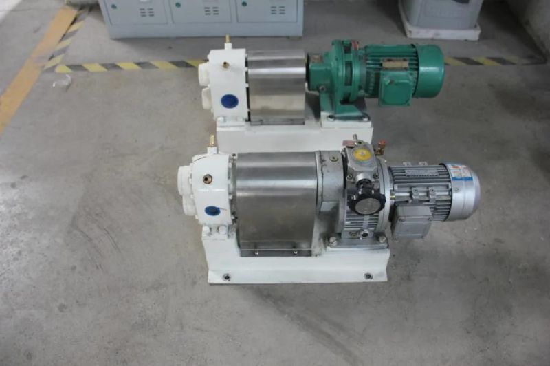 Chocolate Feeding Pump with Heated-Water Jacket