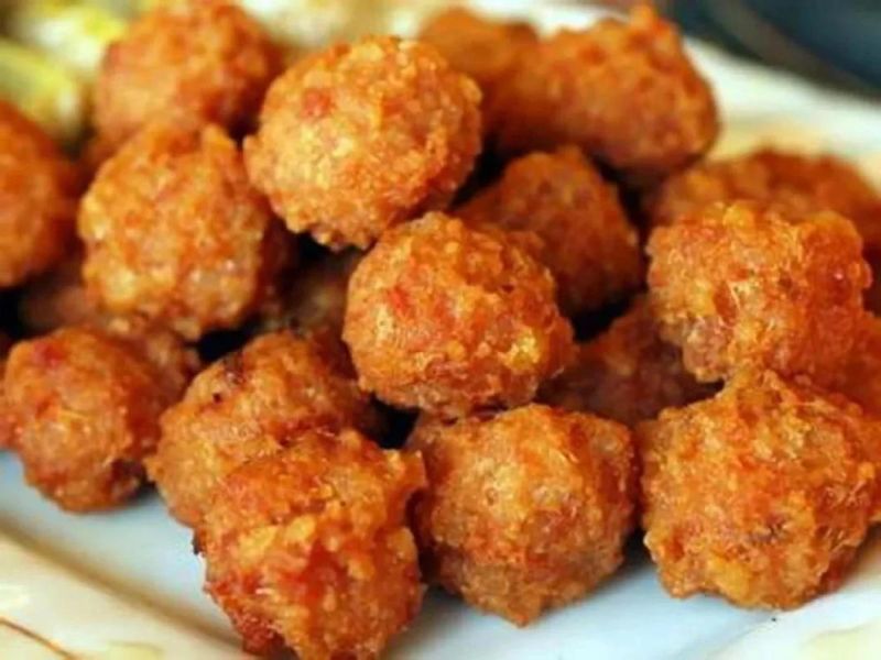 Continuous Belt Fried Food Equipment Electric Meatball Deep Fryer Machine