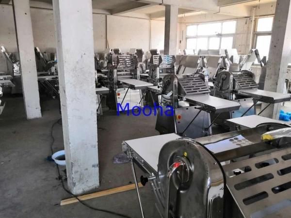 Low Price Commerical Bakery Tabletop Horizontal Counter Portable Bread Pastry Croissant Pizza Dough Sheeter