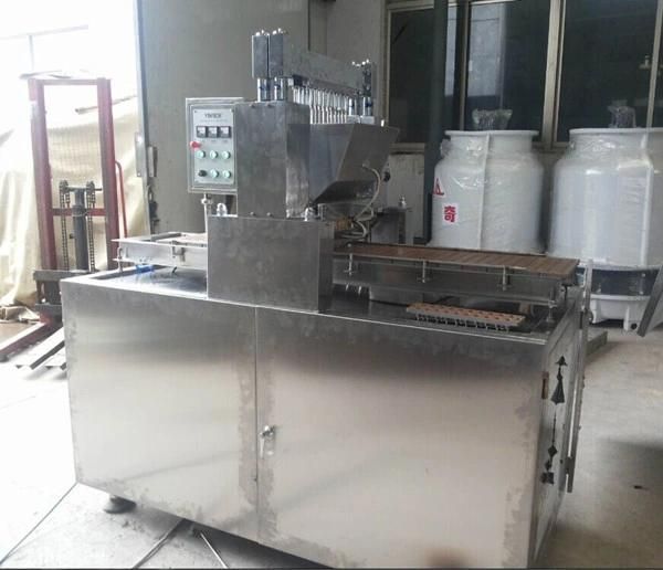 Small Scale Production Machinery Candy Depositing Line with Jelly, Toffee, Hard Candy, Lollipop Machines (GD50)