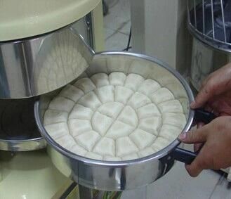 Bakery Bread Dough Divider Machine Automatic Dough Cutter