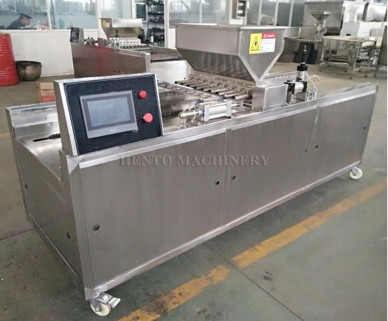 High Efficiency Automatic Core Filling Cake Production Line / Snack Food Yolk Pie Making Machine Price / Sandwich Cake Core Filling Machine
