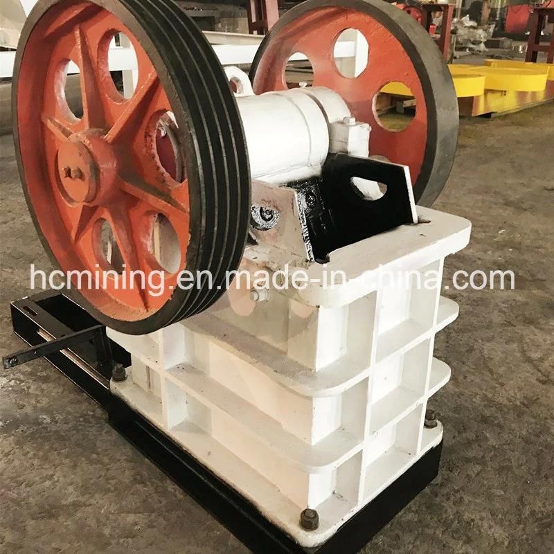 Small Mobile Diesel Engine Stone PE150*250 Jaw Crusher